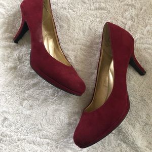 Kelly & Katie Suede Raspberry Pumps